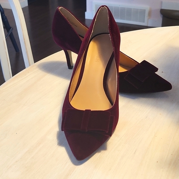 Burgundy Velvet Low Heels 8 - Picture 1 of 8